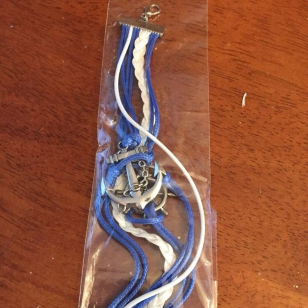 NWT Boutique Blue & White Nautical Bracelet
